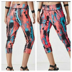 Fabletics jogger capri pants